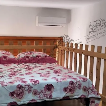 Luxury 11 Guest house *